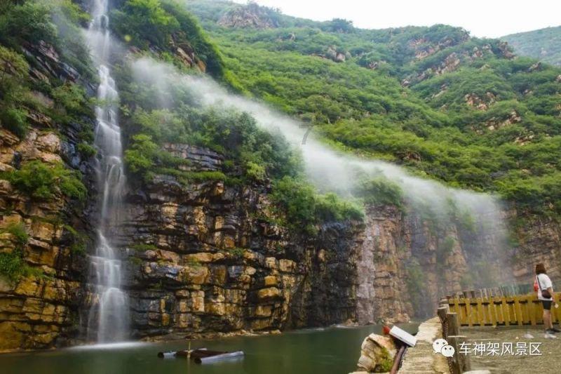 蔡昉《绿色经济与绿色金融》获评2023十大金融图书