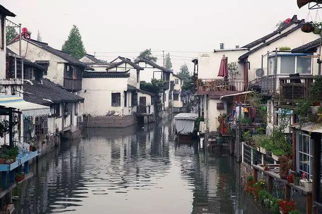 内蒙古自治区达尔罕茂明安联合旗发布大风蓝色预警